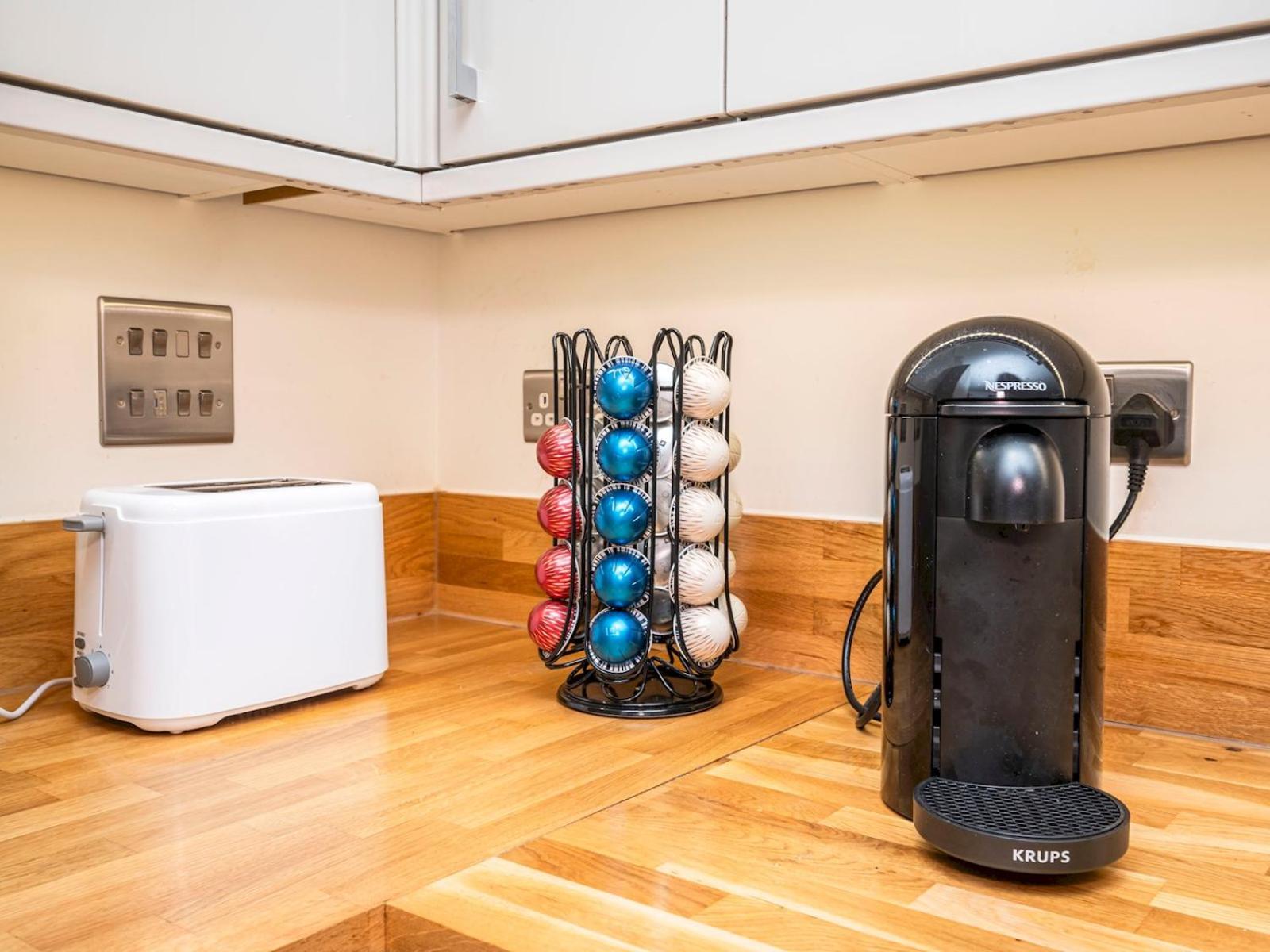 London Apartment Near Tower Bridge And Tube Pass The Keys المظهر الخارجي الصورة